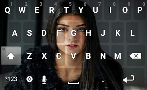 Dixie D'amelio Keyboard Themes screenshot 2