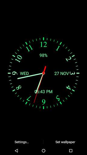 Analog Clock Live Wallpaper screenshot 1