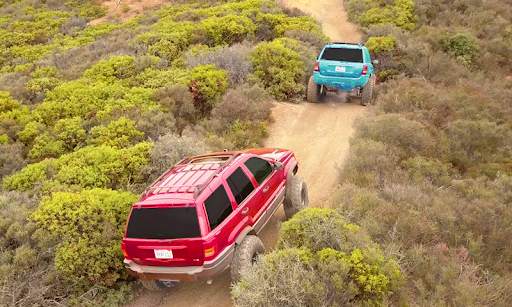 Offroad Prado Driving 3D Game screenshot 1