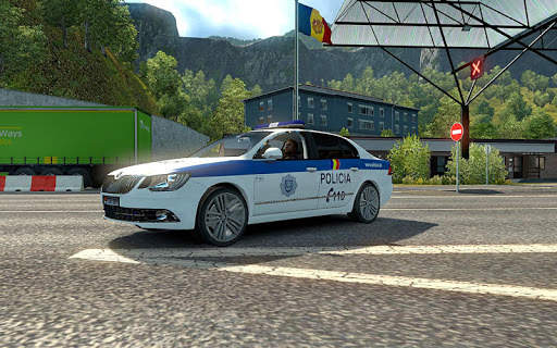 Police Cop Spooky Stunt Park screenshot 1