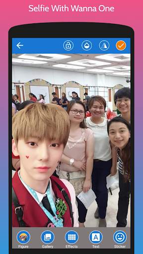 Selfie With Wanna One screenshot 6