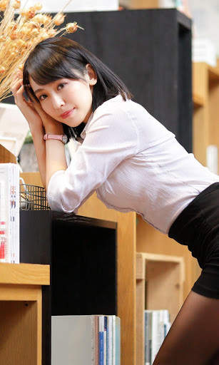 Hot Japanese Girl Wallpapers screenshot 1