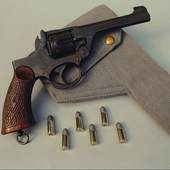 Revolvers Wallpapers 1.0