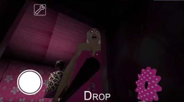 Barbi Granny : Pink Horror MOD screenshot 1
