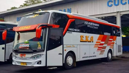 Bus Simulator Indonesia v4.1 screenshot 4