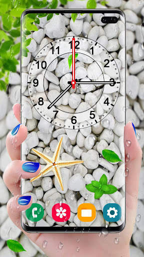 Luxury Analog Clock Live Wallpaper 2021: HD screenshot 2
