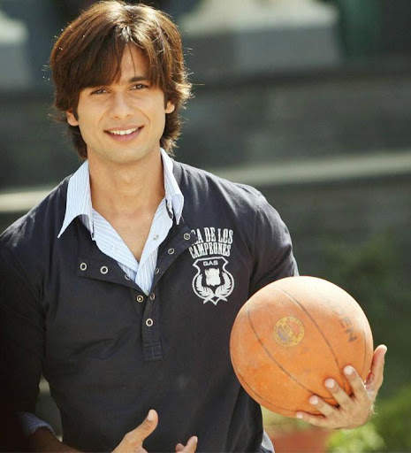 Shahid Kapoor Wallpapers HD screenshot 7