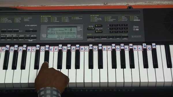 Piano Notes-Hindi,Tamil,Telugu screenshot 3