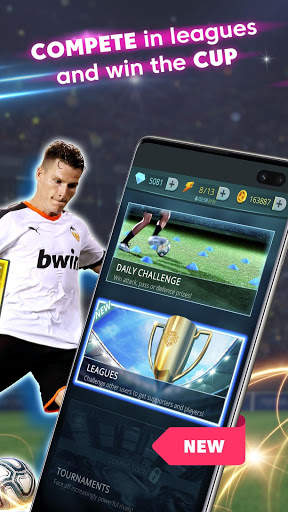 LaLiga Top Cards 2020 - Football Card Battle Game screenshot 3