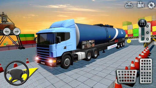 Cargo Truck Parking Games screenshot 1