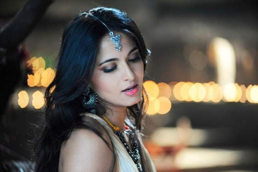 Anushka Shetty Wallpapers HD screenshot 3