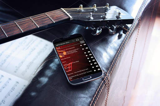 Free MP3 Music Player by RichaMiguel screenshot 1