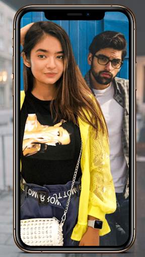 Selfie with Anushka Sen - Actress Photo Editor screenshot 1