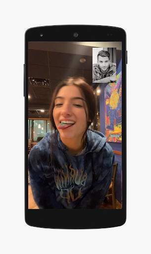 Charli D'Amelio Video Call - Chat Simulator screenshot 4