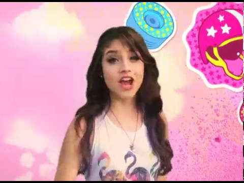 Soy Luna Sticker Game screenshot 1