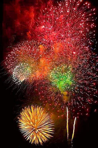 Crackers Live Wallpaper screenshot 2