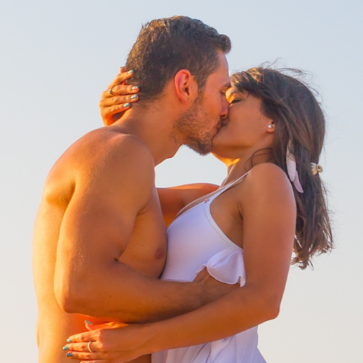 Romantic Love Messages SMS App icon