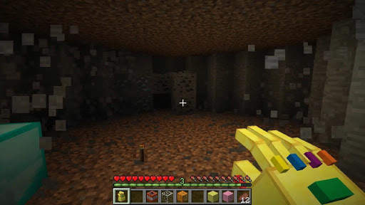 The Infinity Gauntlet (Weapon of Thanos) mod MCPE screenshot 3