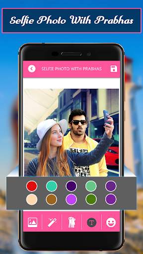 Selfiee Photo With Prabhas 4 تصوير الشاشة