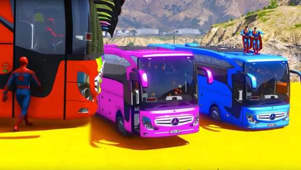 Superheroes Bus Stunts Racing screenshot 5