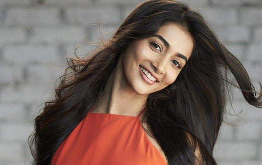 Pooja Hegde Wallpapers HD screenshot 9