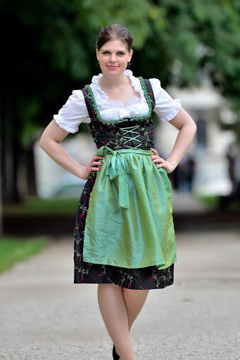 Sexy Hot German Girl Wallpapers HD screenshot 3