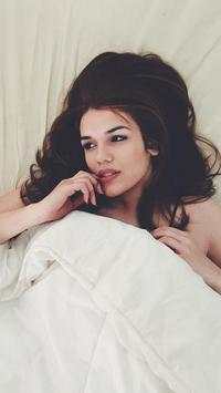 Sexy Girl On The Bed Wallpaper screenshot 1