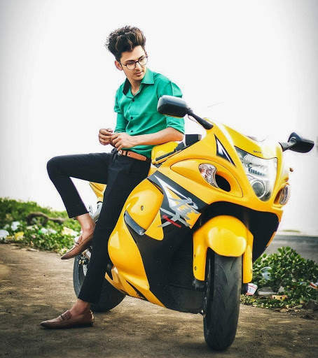 New Bike Poses For Boys screenshot 5