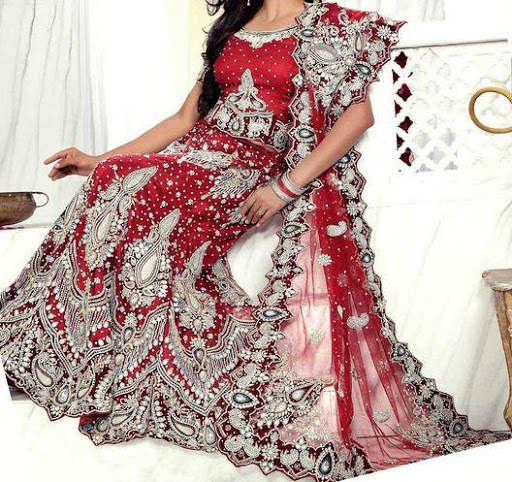 Bridal Lehenga Designs 2021 - Best Wedding Dresses screenshot 10