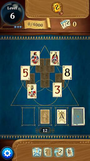 Clash of Cards - Classic Solitaire Games Tripeaks screenshot 1