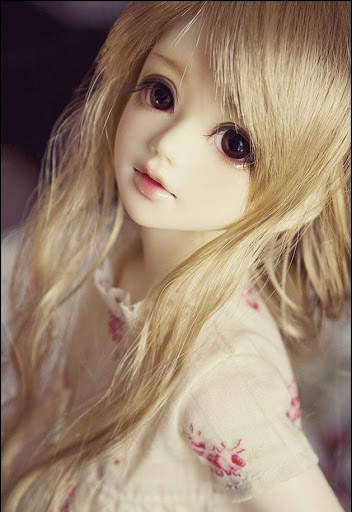 Doll Wallpapers HD screenshot 2