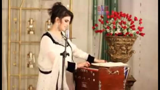 Nazia Iqbal Songs And Tapay Collection screenshot 5