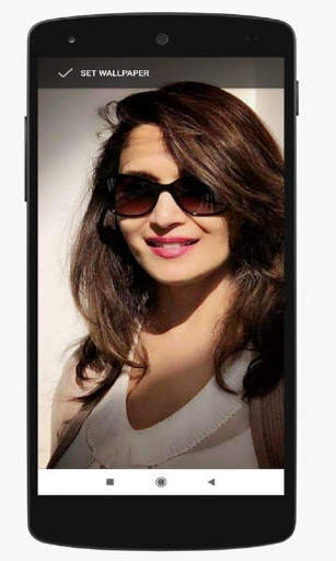 Madhuri Dixit HD Wallpapers screenshot 4