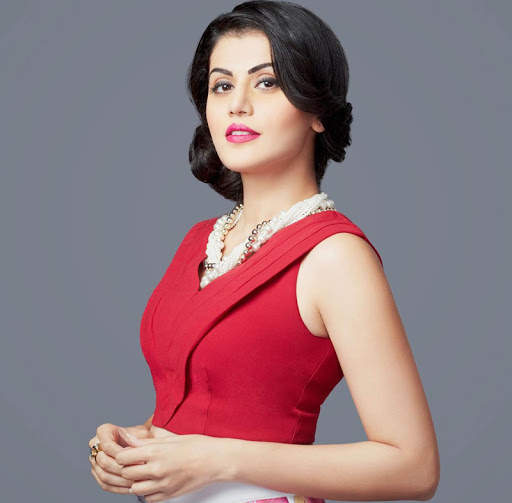 Taapsee Pannu Wallpapers HD screenshot 14