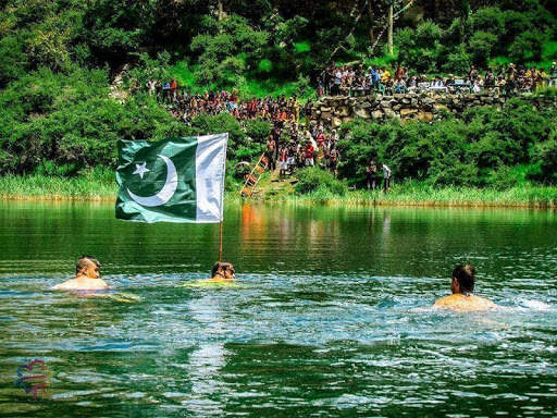 Pakistan Flag Wallpaper - پاکستان پرچم screenshot 6