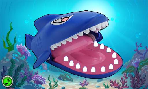Shark Dentist biting finger game screenshot 2