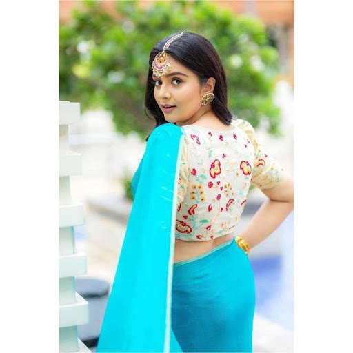 Srimukhi Wallpapers HD screenshot 5