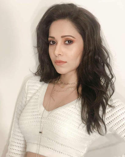 Nushrat Bharucha Wallpapers HD скриншот 11