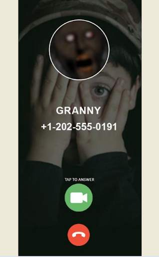 Creepy Granny's callprank and wallpapers screenshot 4