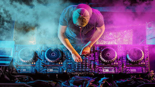MV RADIO screenshot 3