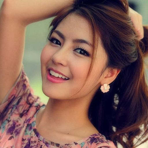 Beautiful Girls Wallpaper HD icon