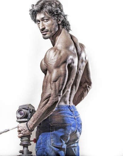 Vidyut Jamwal Wallpapers HD screenshot 3