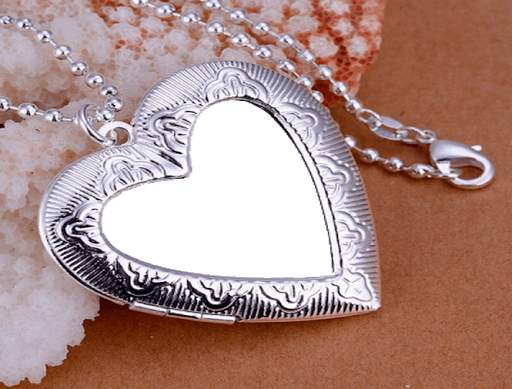 Love Locket Photo Frames screenshot 1