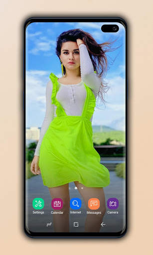 Avneet Kaur Wallpaper HD screenshot 7