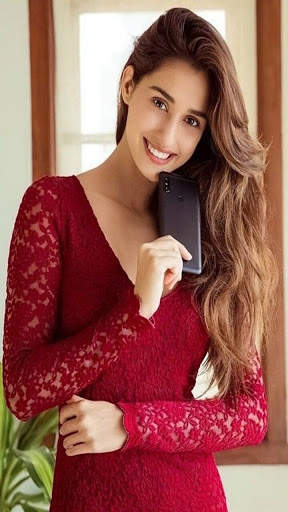 Disha Patani HD Images screenshot 4