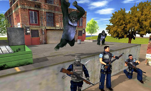 Angry Apes Attack Survival War screenshot 2