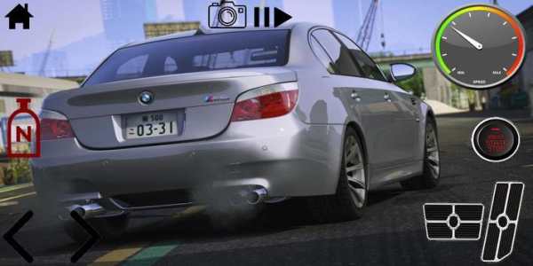 Driving M5 E60 BMW Racing Simulator screenshot 2