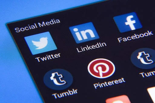 Social Media screenshot 3