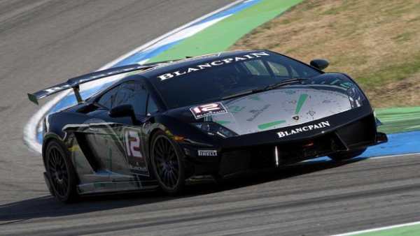 Racing Lamborghini Car Wallpaper screenshot 4