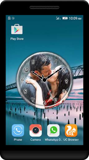 Hot Kiss  Clock Live Wallpaper screenshot 4